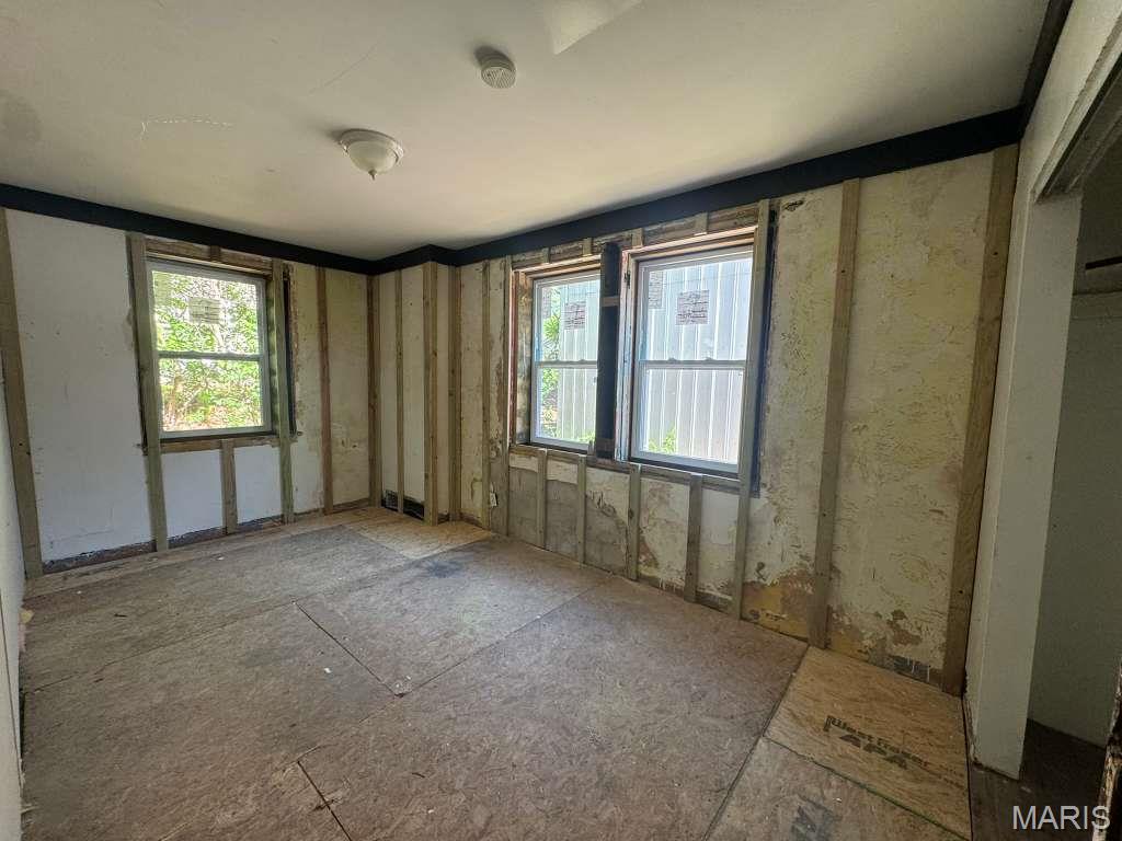 357 Adrian Drive Property Photo 6