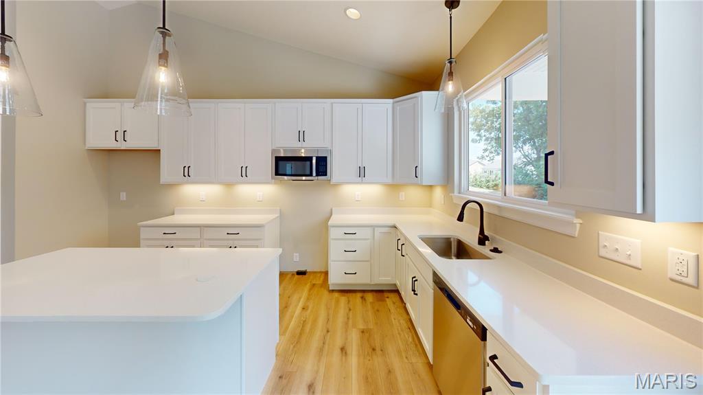 130 River Grove Court Property Photo 7