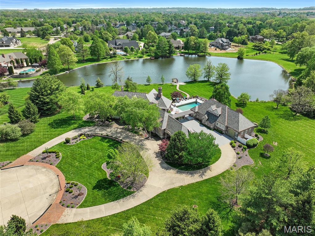 2102 Clairmont Drive Property Photo 31
