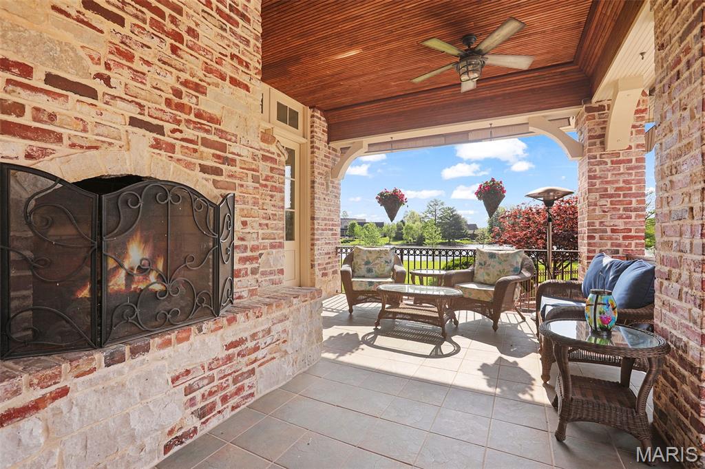 2102 Clairmont Drive Property Photo 41