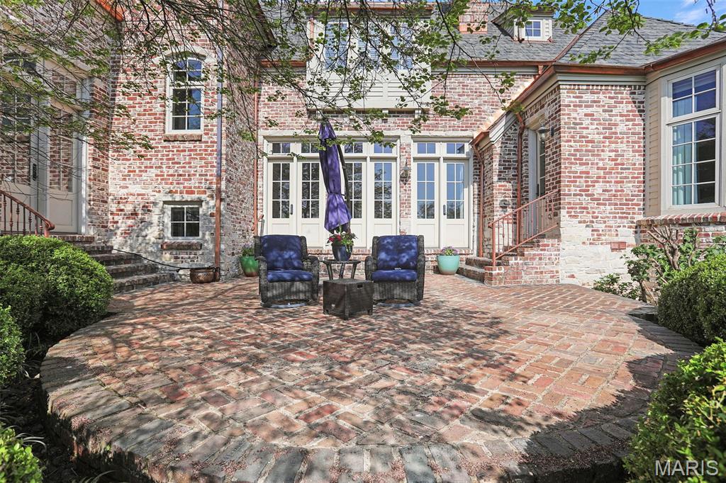 2102 Clairmont Drive Property Photo 43