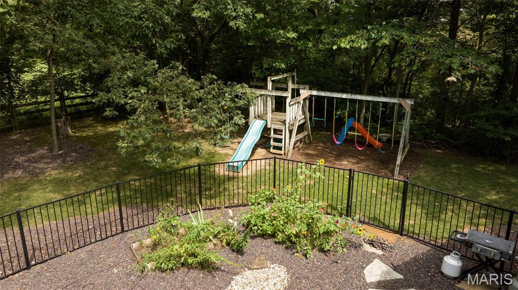 51 Nordic Lane Property Photo 8