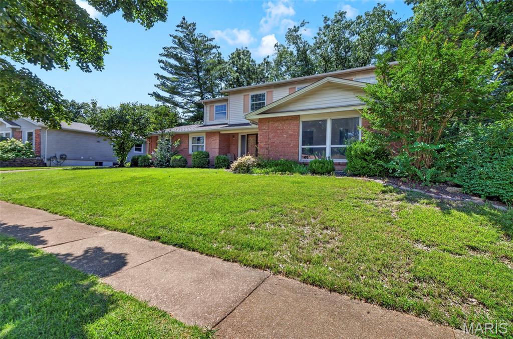 1261 Jade Wind Circle Property Photo 3