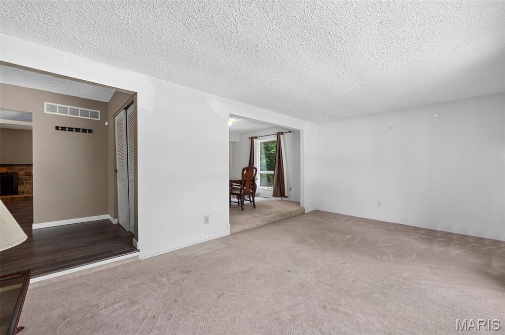 1261 Jade Wind Circle Property Photo 13