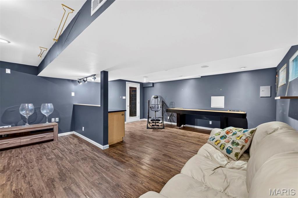 1261 Jade Wind Circle Property Photo 38
