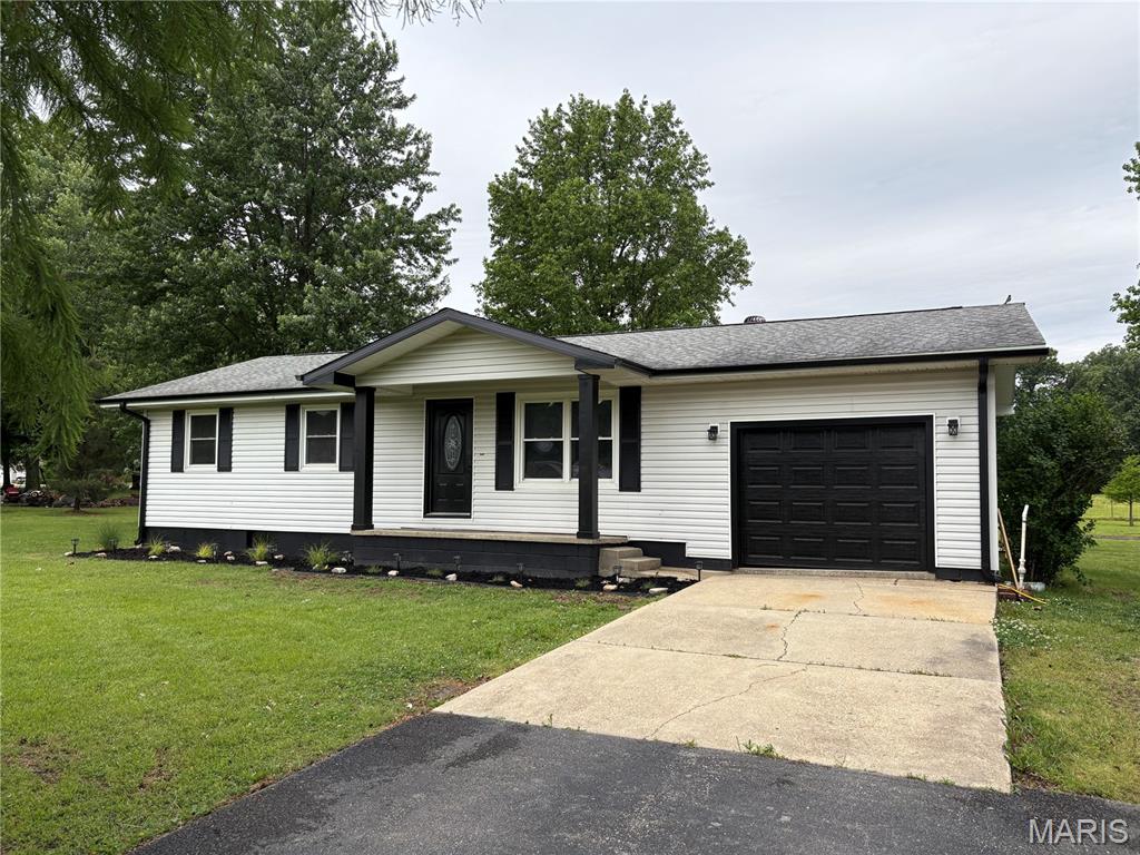 12157 County Road 637 Property Photo 1