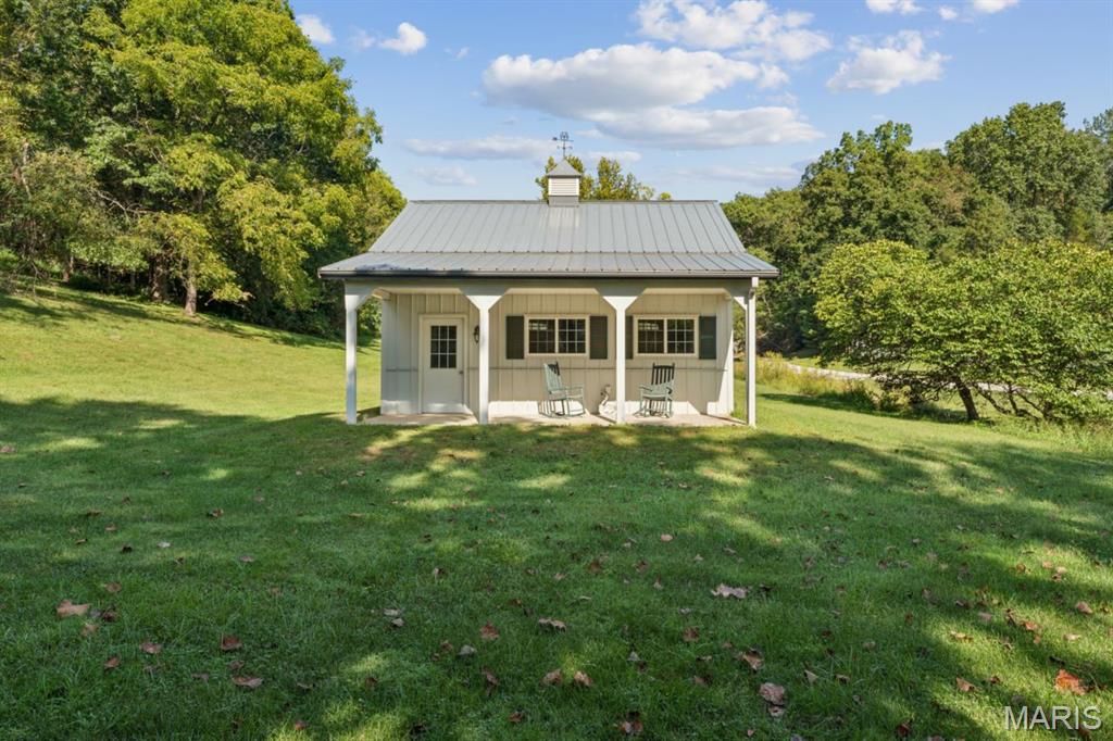 2333 Ossenfort Road Property Photo 16