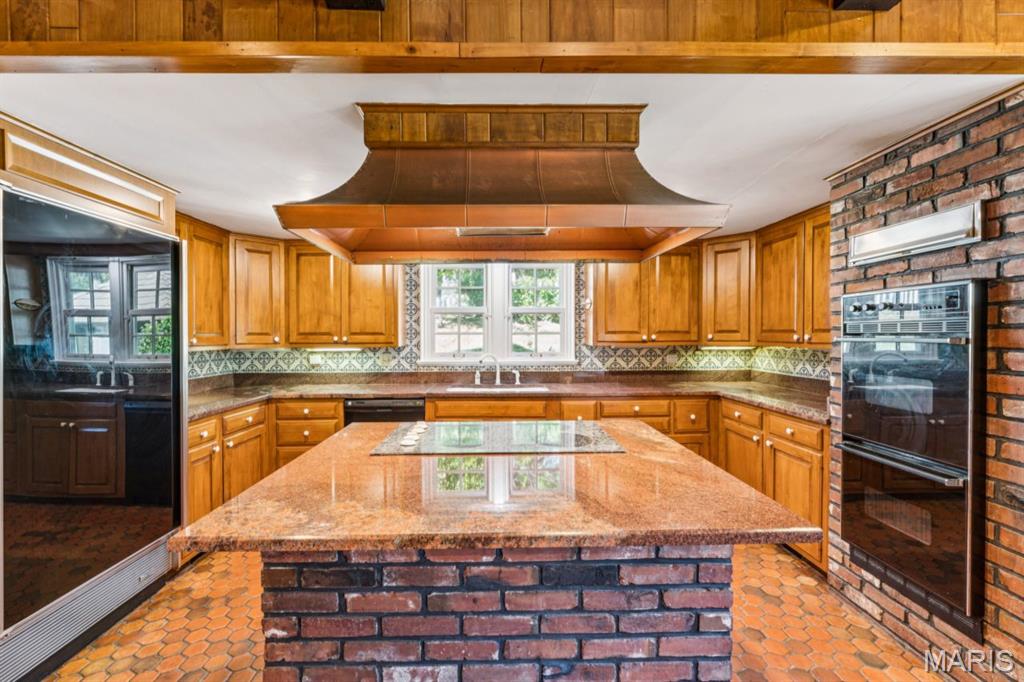 2333 Ossenfort Road Property Photo 49