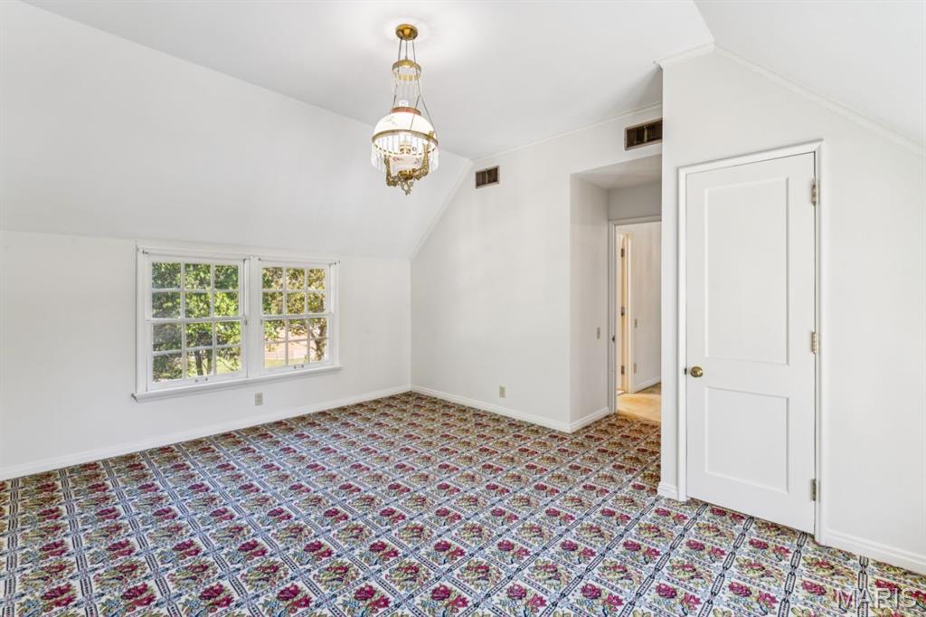 2333 Ossenfort Road Property Photo 58