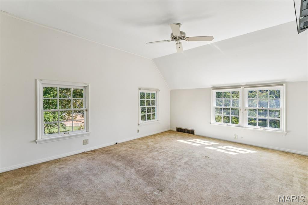 2333 Ossenfort Road Property Photo 64