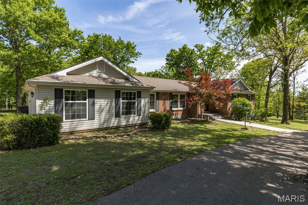 842 Ridgeview Drive Property Photo 1
