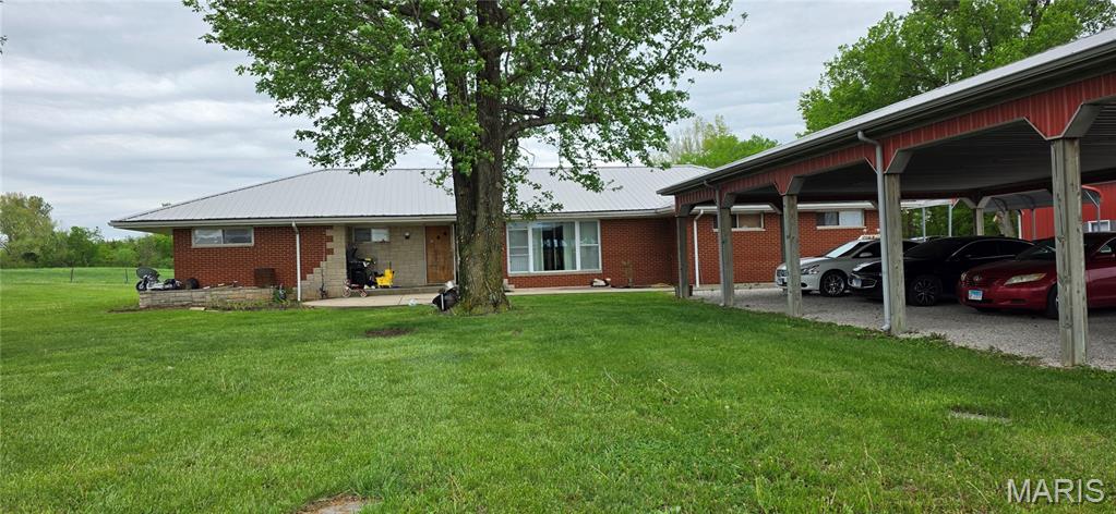 1432 W Pine Street Property Photo 1