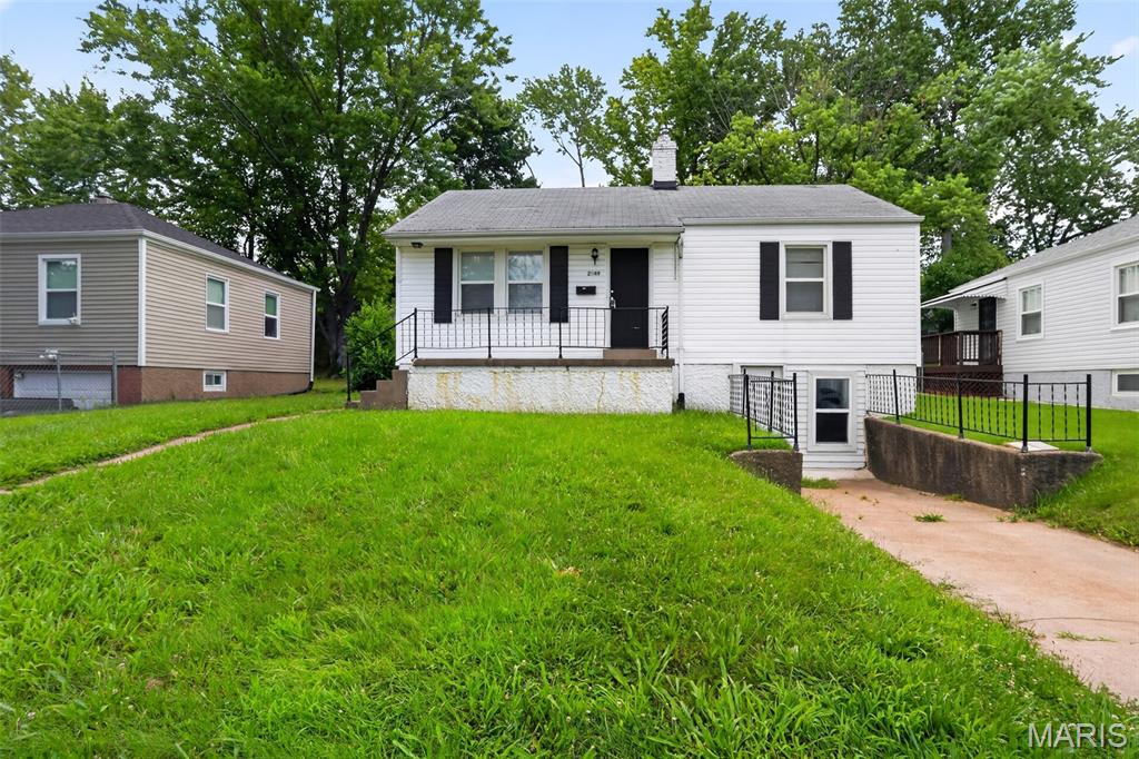 2049 Coleridge Drive Property Photo 1