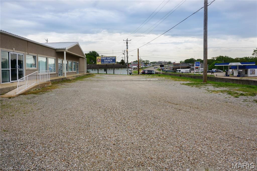 1126 Old Rte 66 Property Photo 2