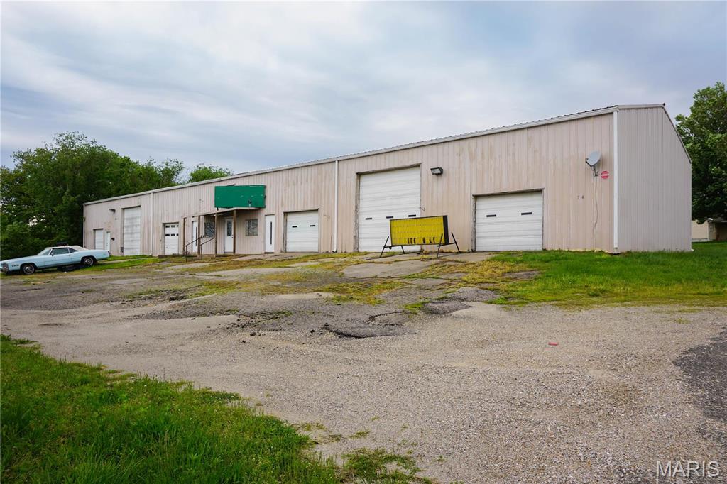 1126 Old Rte 66 Property Photo 23