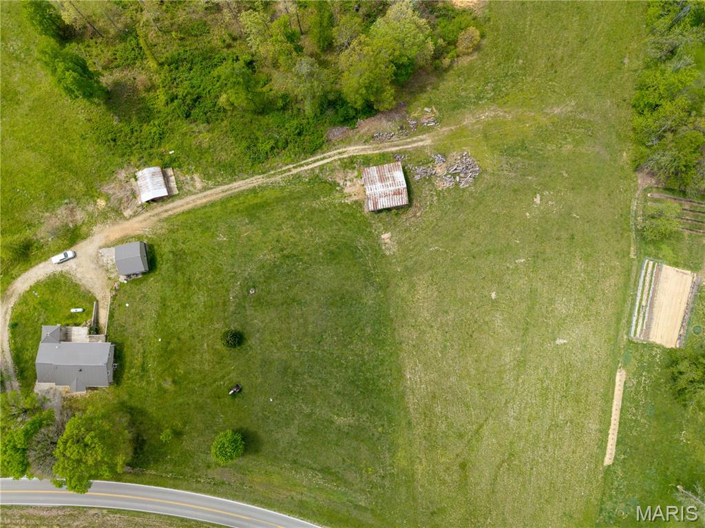 21971 State Highway B Property Photo 2