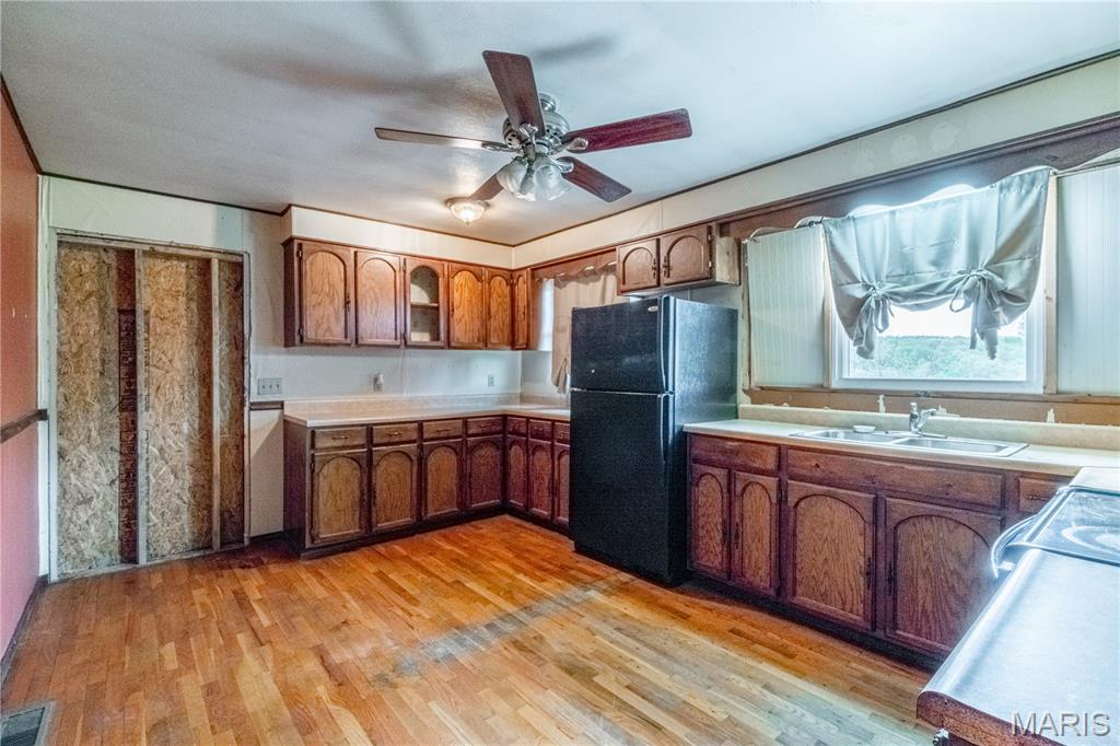 21971 State Highway B Property Photo 5