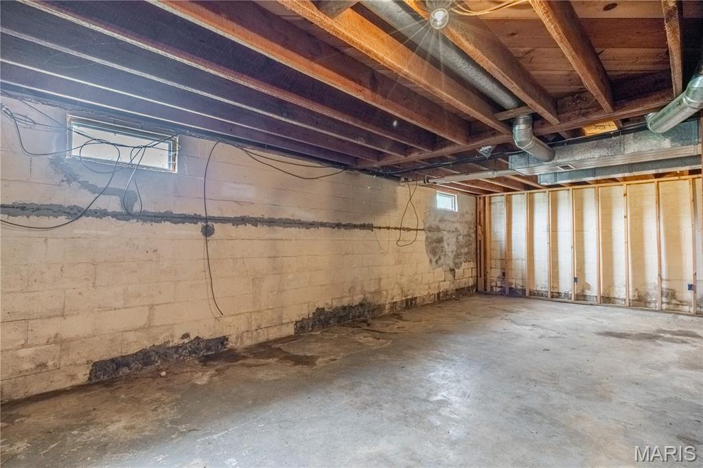 21971 State Highway B Property Photo 23