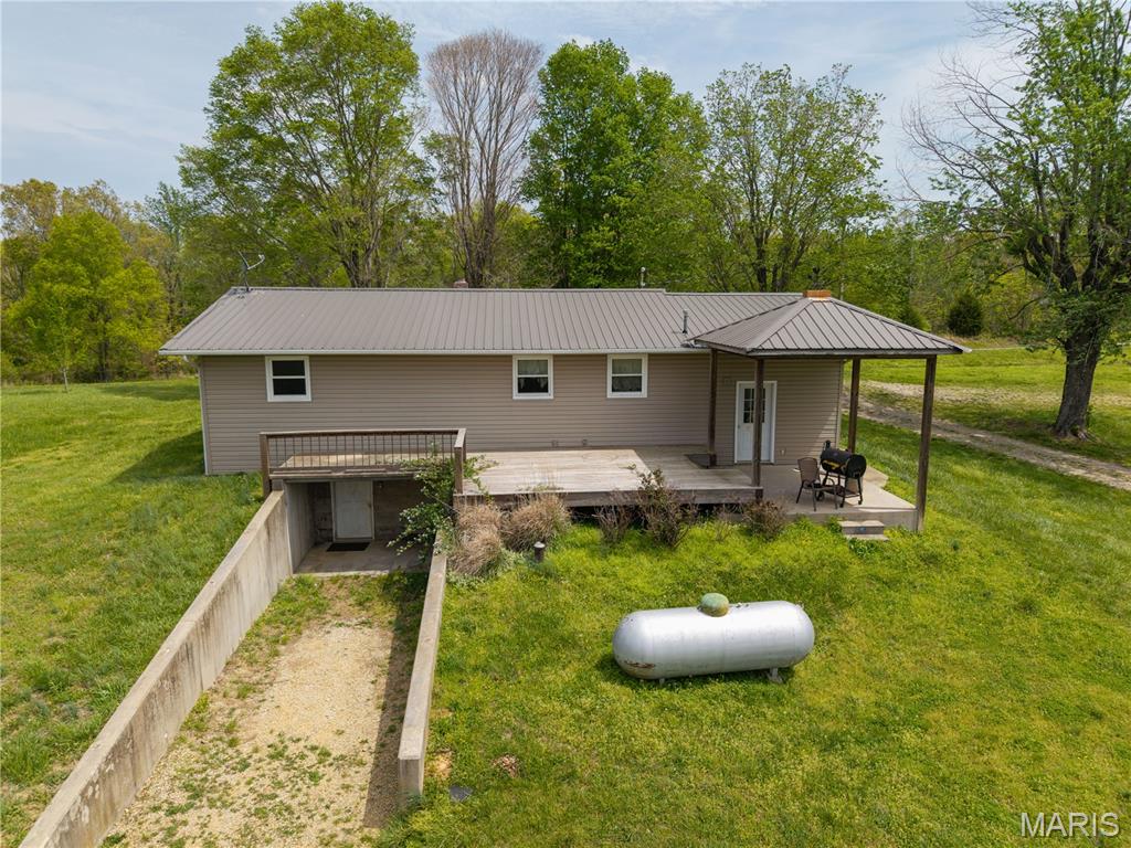 21971 State Highway B Property Photo 52