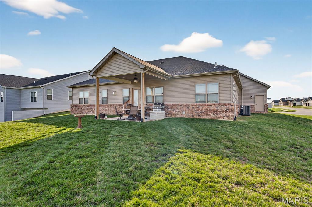 1300 Renwick Way Court Property Photo 6