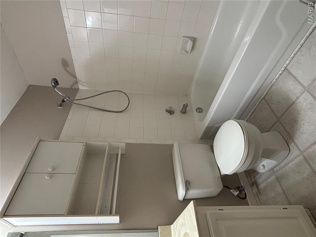 1935 Marine Terrace Drive J Property Photo 16
