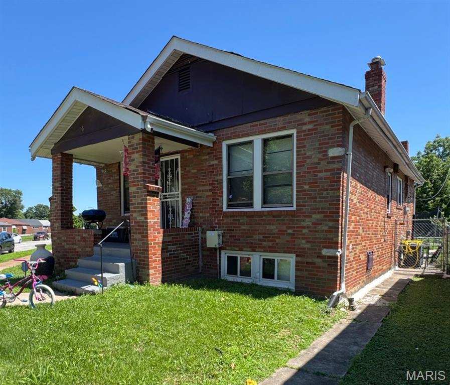8526 Lowell Property Photo 2