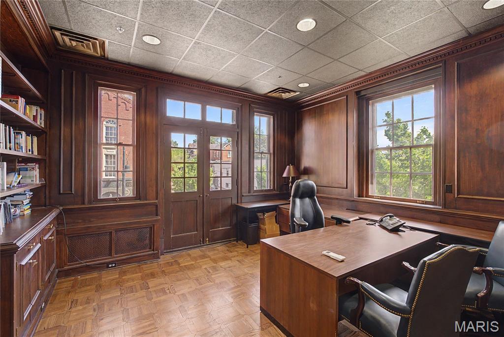 301 Broadway Street 2A Property Photo 1