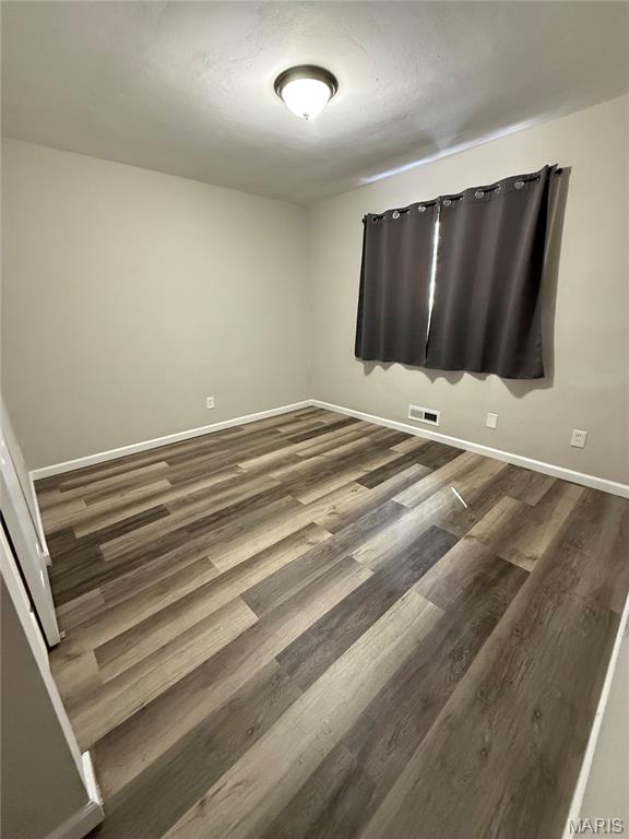 9827 Winkler Drive Property Photo 8