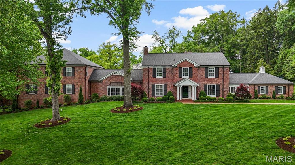 7 Greenbriar Drive