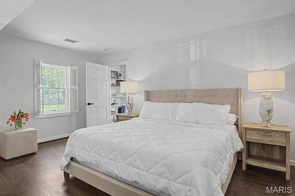 7 Greenbriar Drive Property Photo 33
