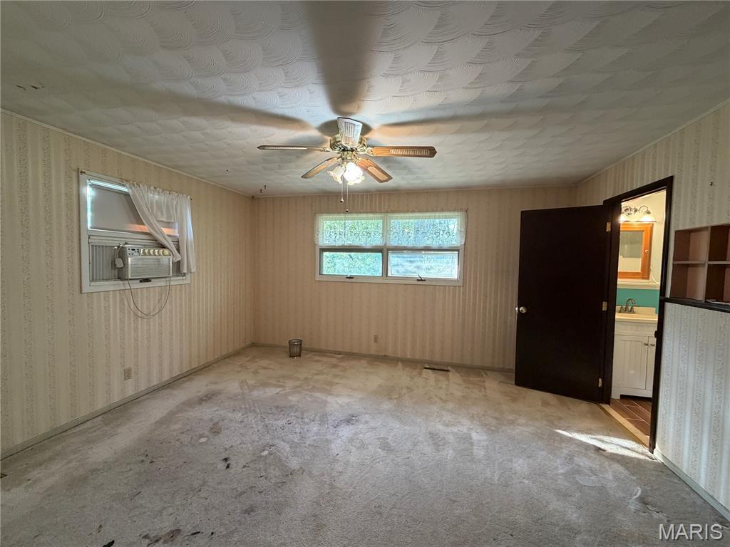 159 County Road 4124 Property Photo 9