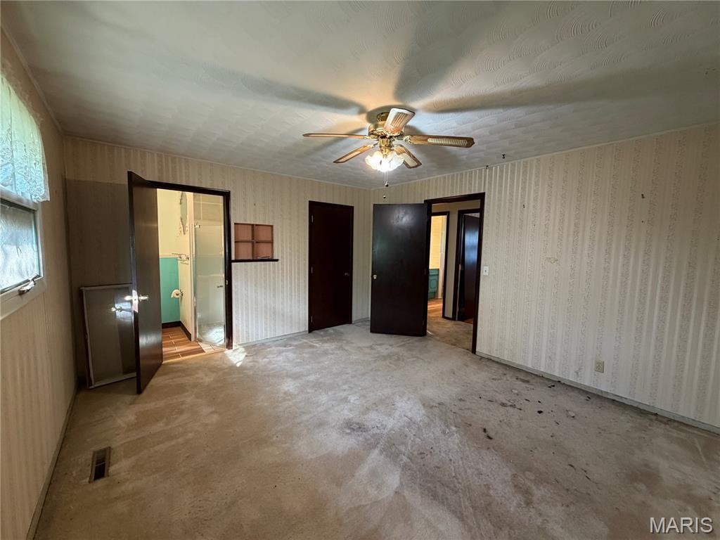 159 County Road 4124 Property Photo 10