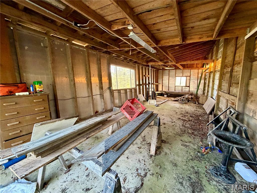 159 County Road 4124 Property Photo 33