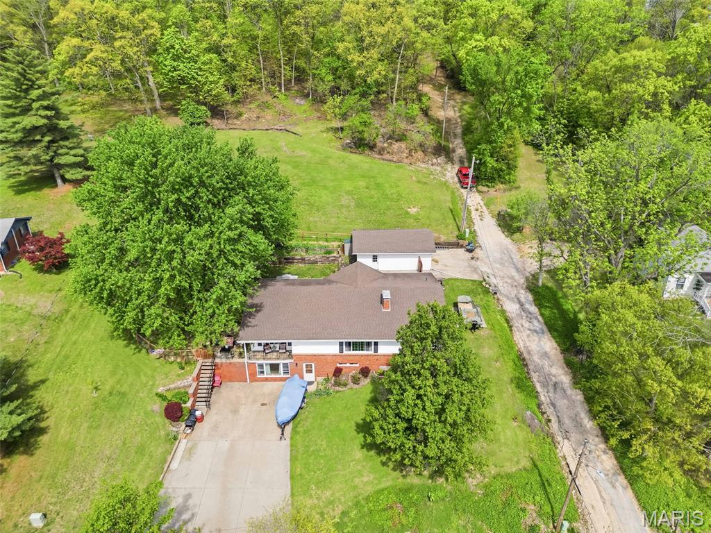 409 Luke Street Property Photo 15
