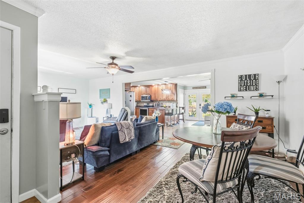 409 Luke Street Property Photo 17