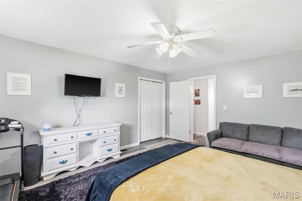 409 Luke Street Property Photo 39