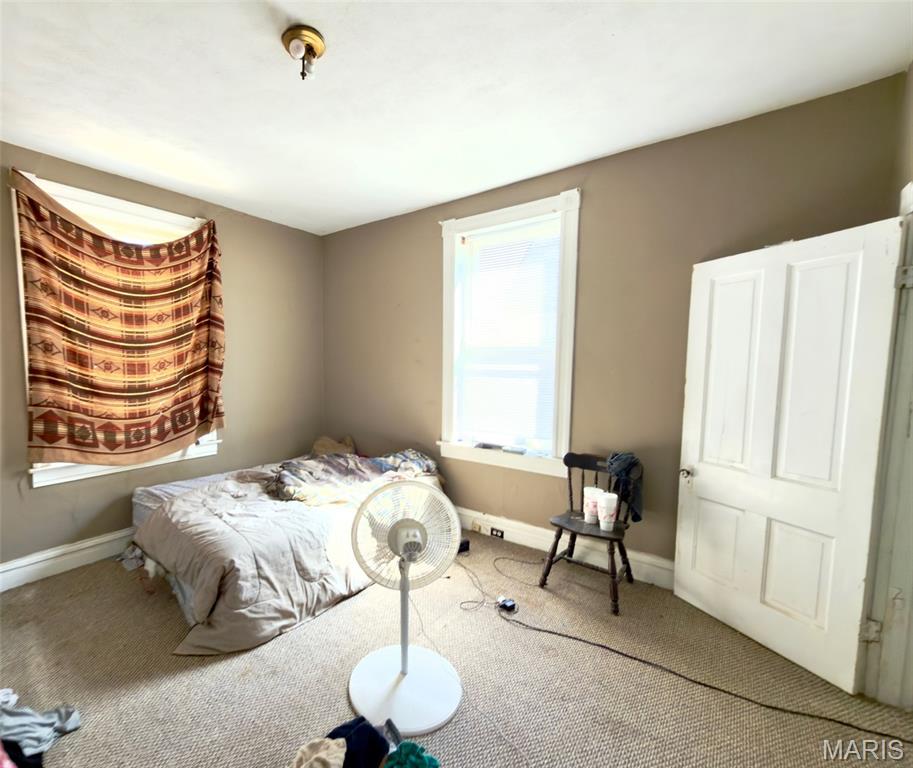 739 Regina Avenue Property Photo 6