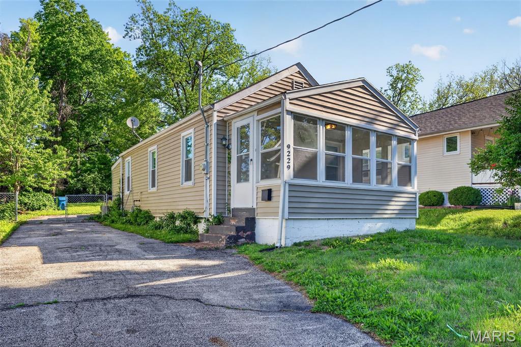 9229 Arline Avenue Property Photo 1