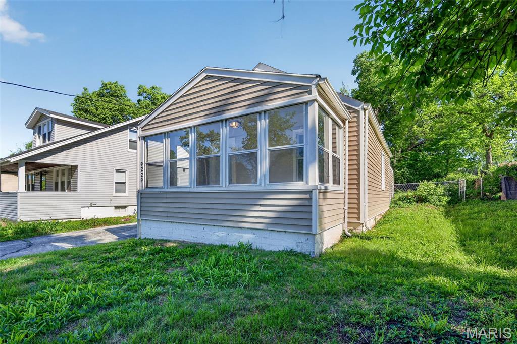 9229 Arline Avenue Property Photo 2