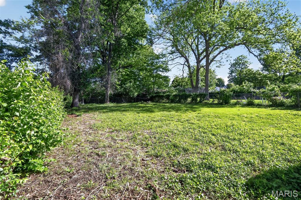 9229 Arline Avenue Property Photo 6
