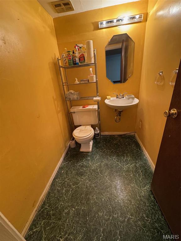 13573 Coliseum Drive Property Photo 29