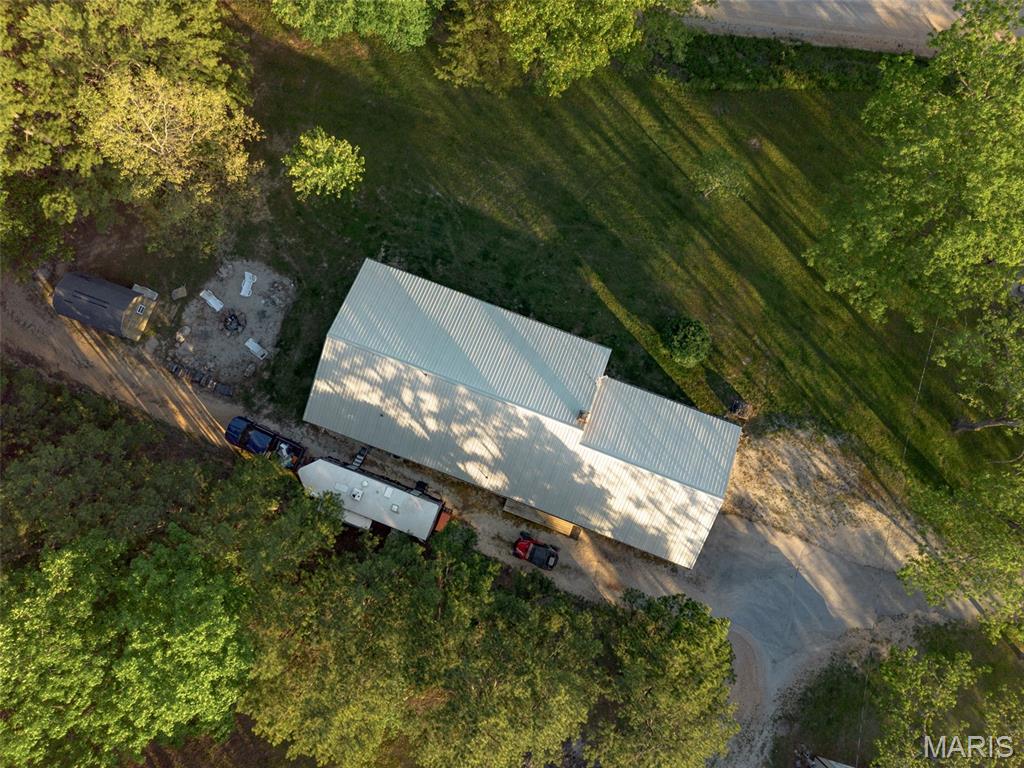 849 County Road 900 Property Photo 5