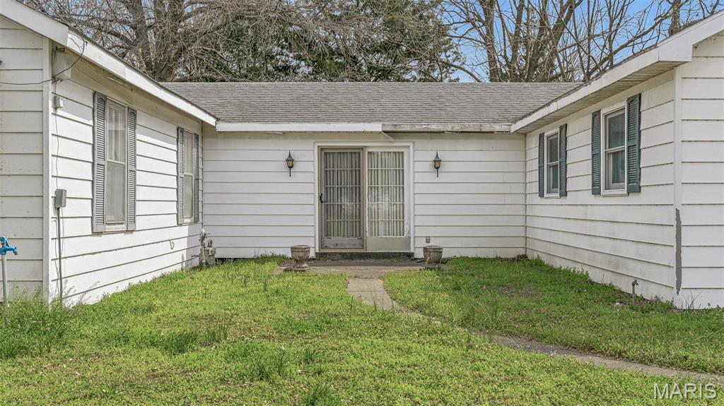 704 Park Street Property Photo 15
