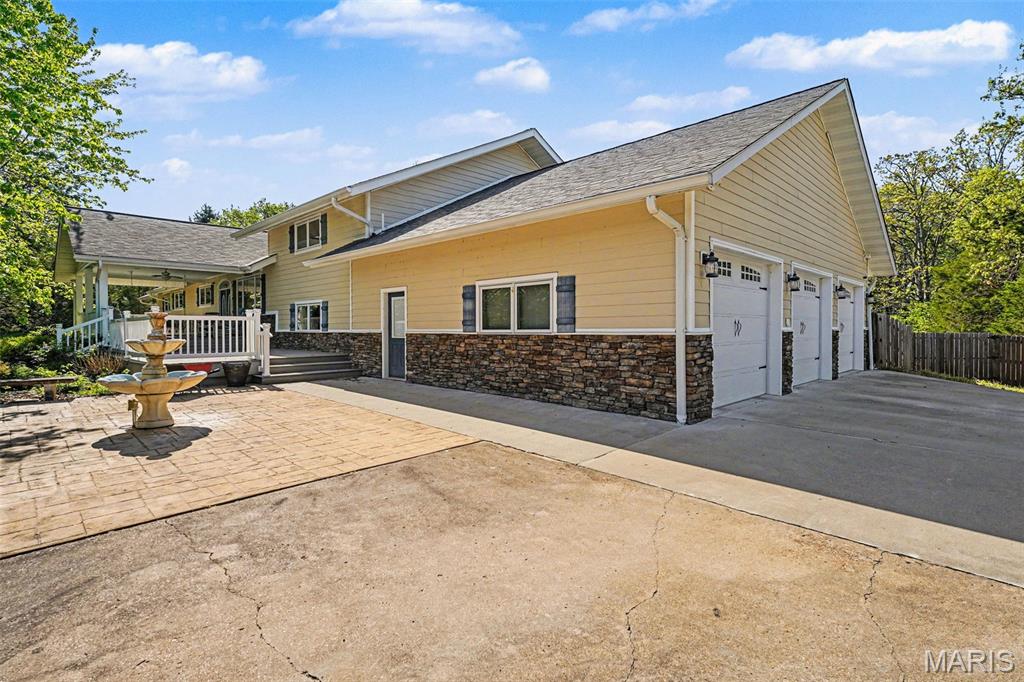 525 Highway Dd Property Photo 12