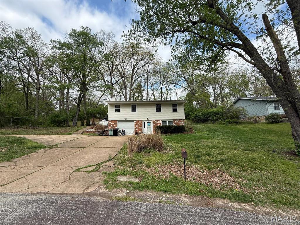 2609 Forest Lane Property Photo 1