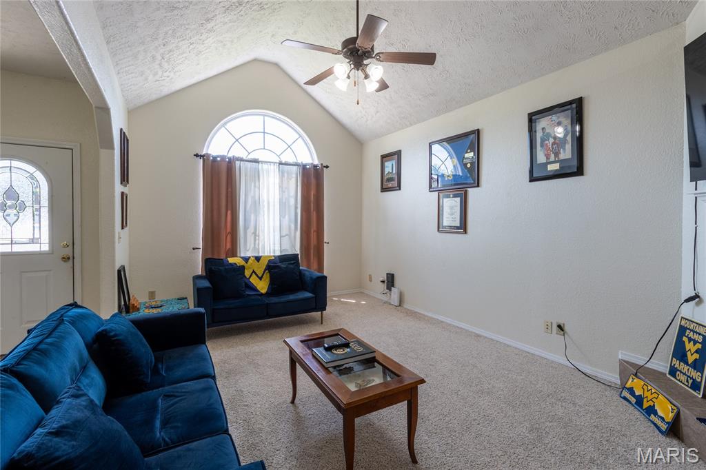 295 Carmel Valley Way Property Photo 2