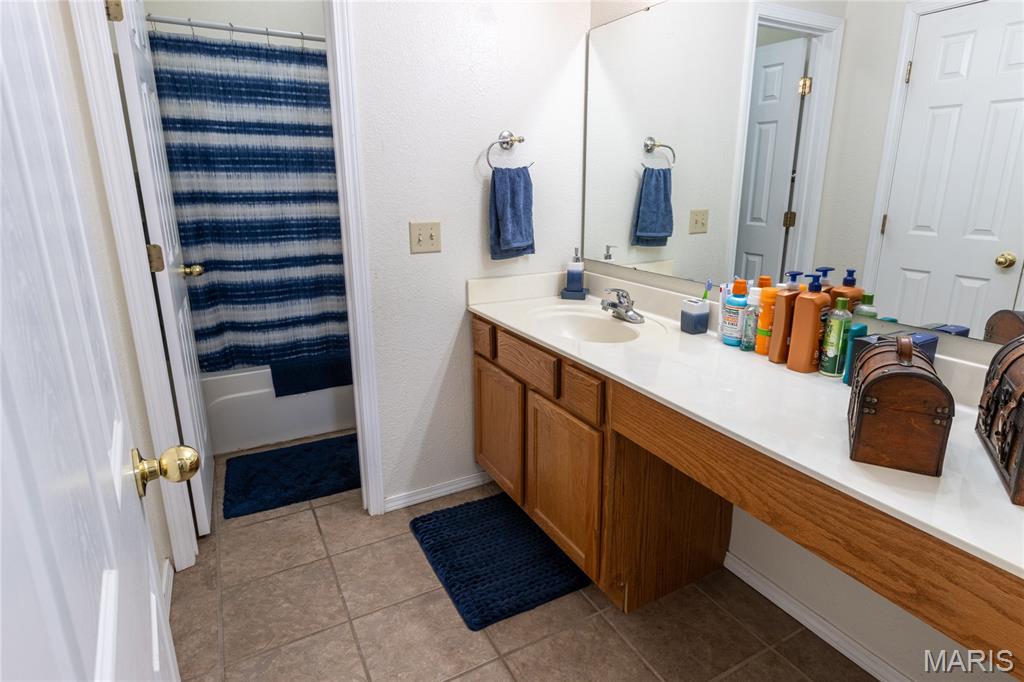 295 Carmel Valley Way Property Photo 17