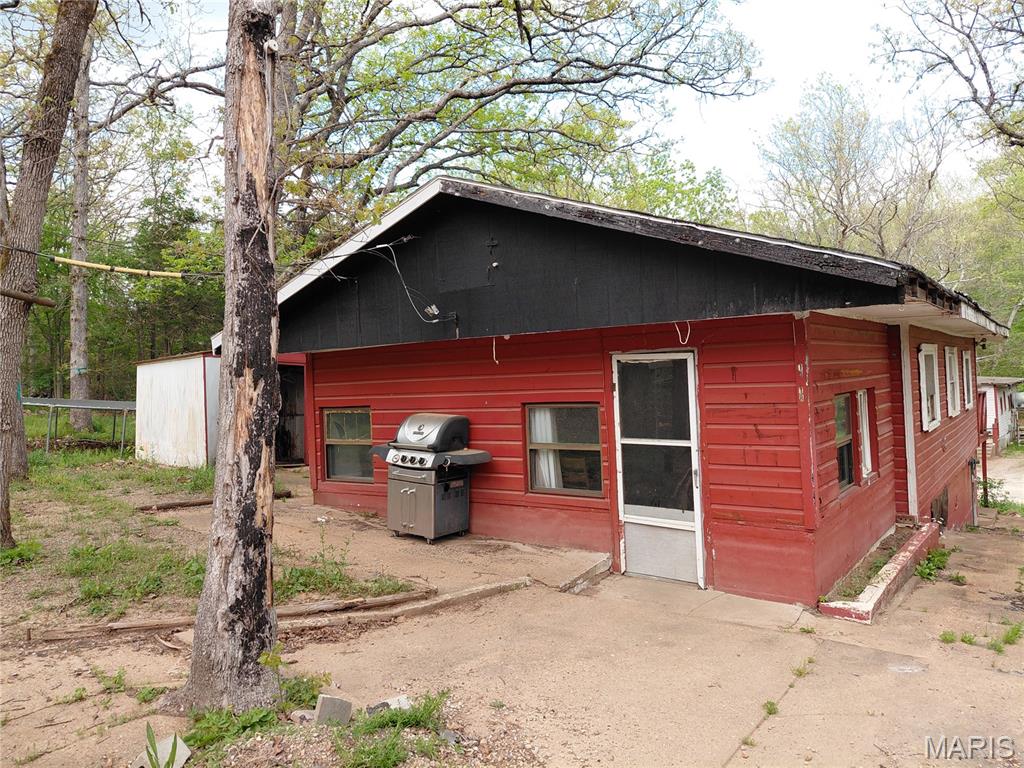10018 Whippoorwill Property Photo 1
