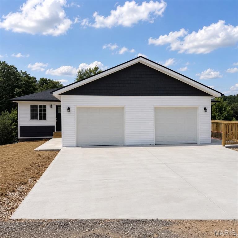 16201 Haidyn Road A & B Property Photo 1