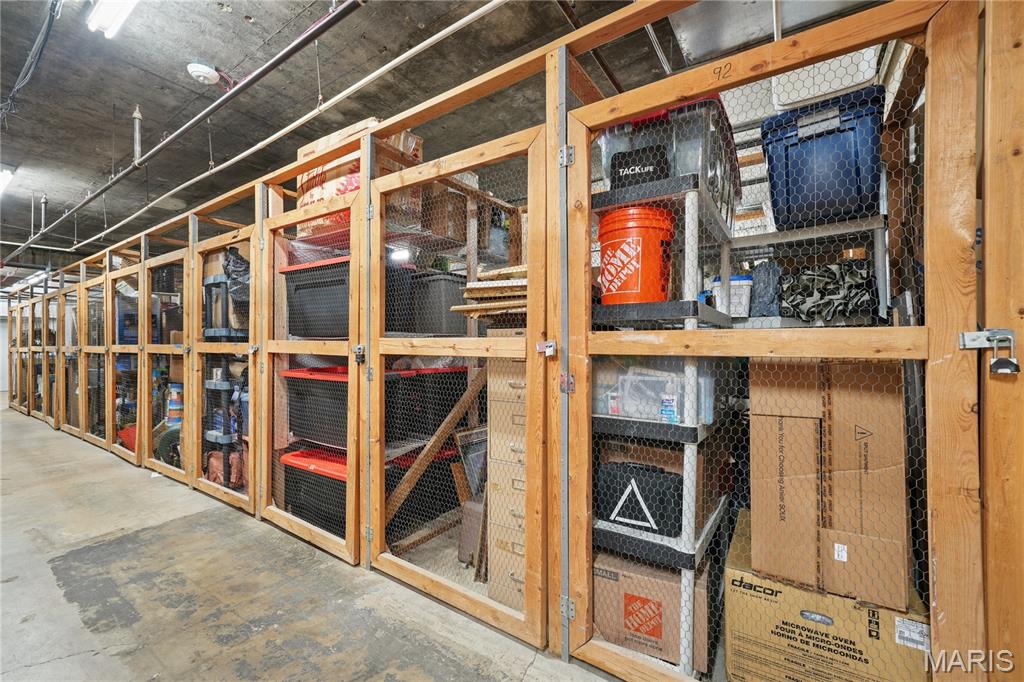 200 S Brentwood Boulevard 7f Property Photo 25
